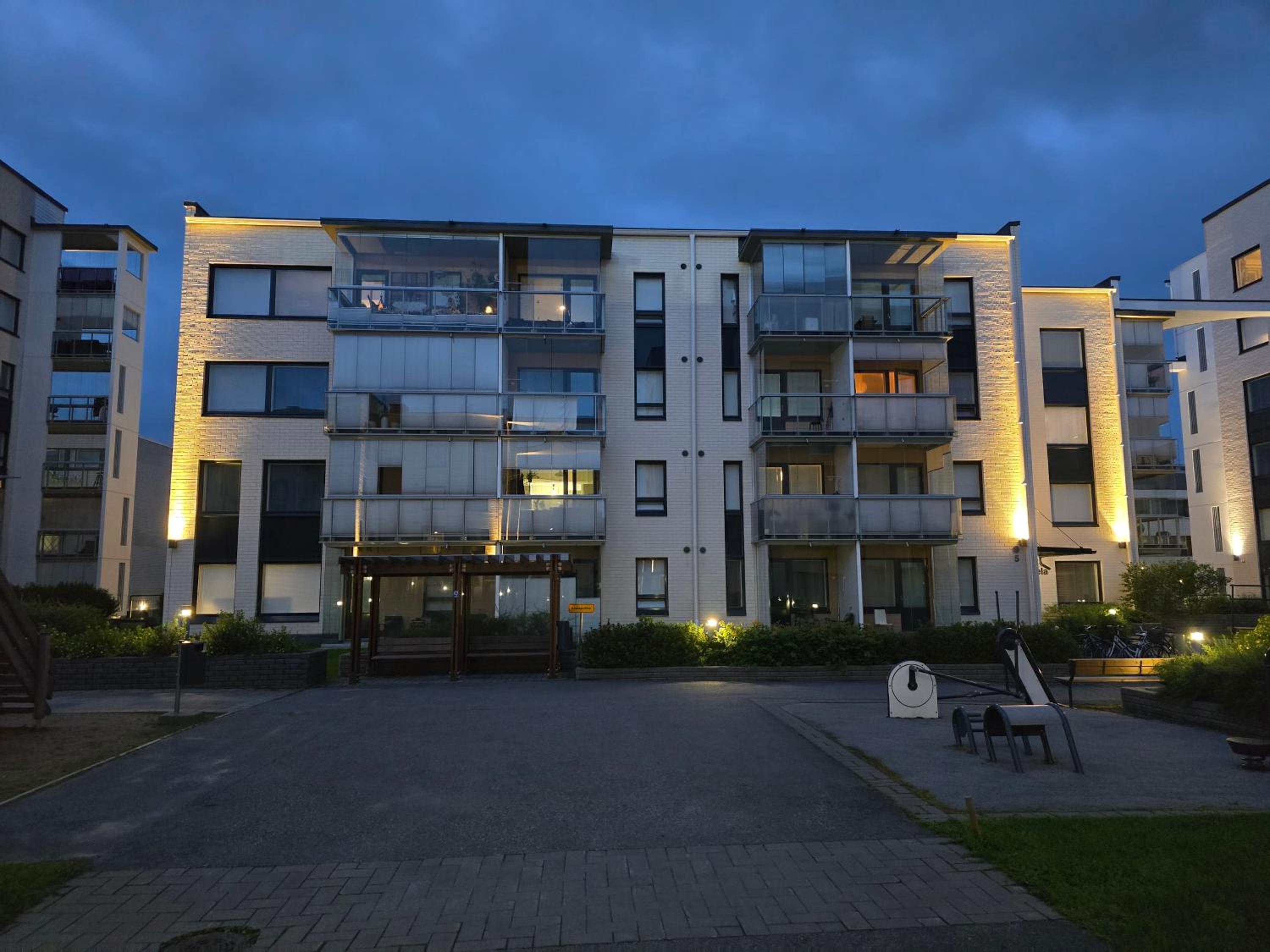 Hotel City Apartment - sauna - modern design - Image 1