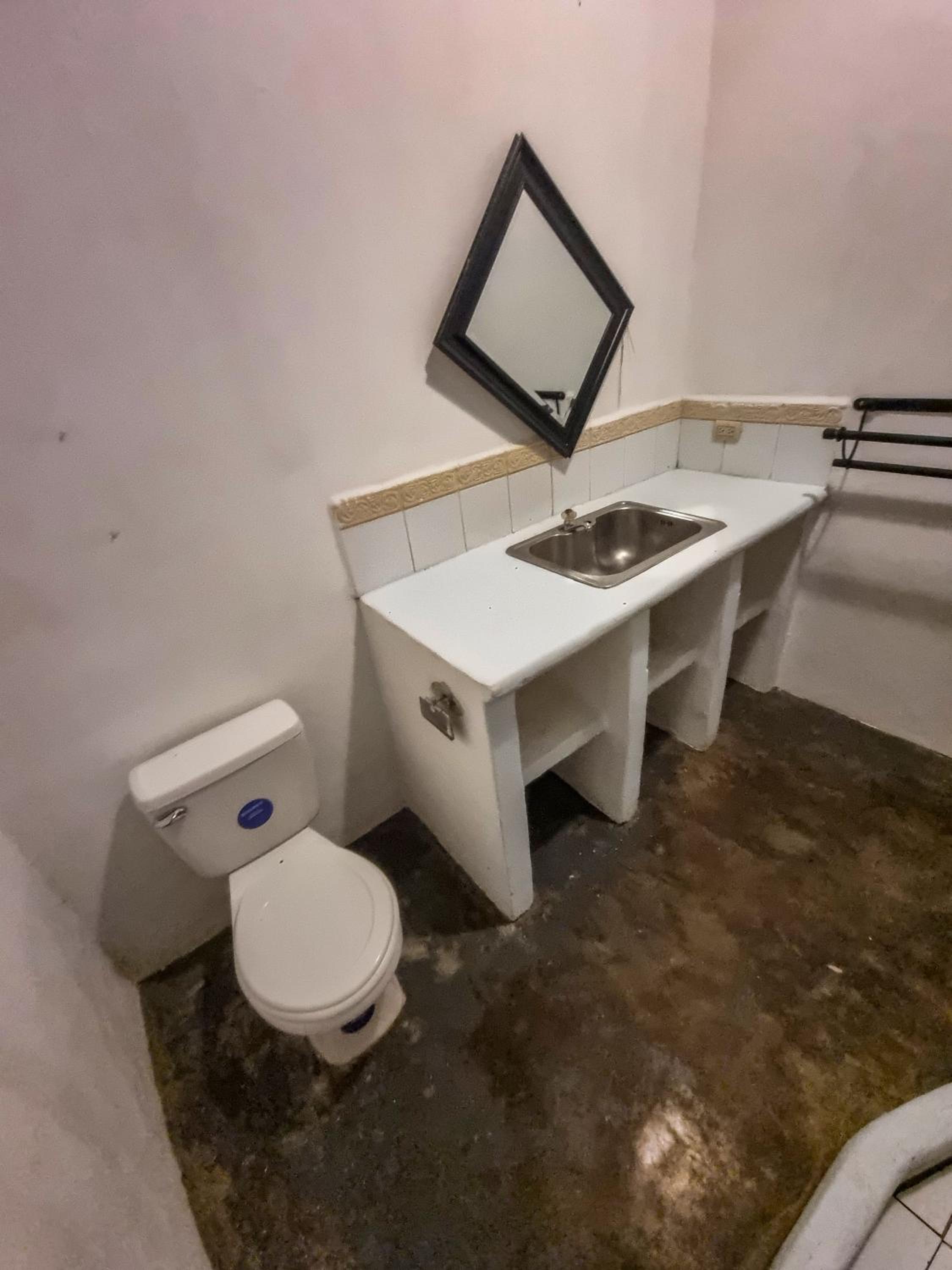 Casa de Olas - Eco Rustic Hostel