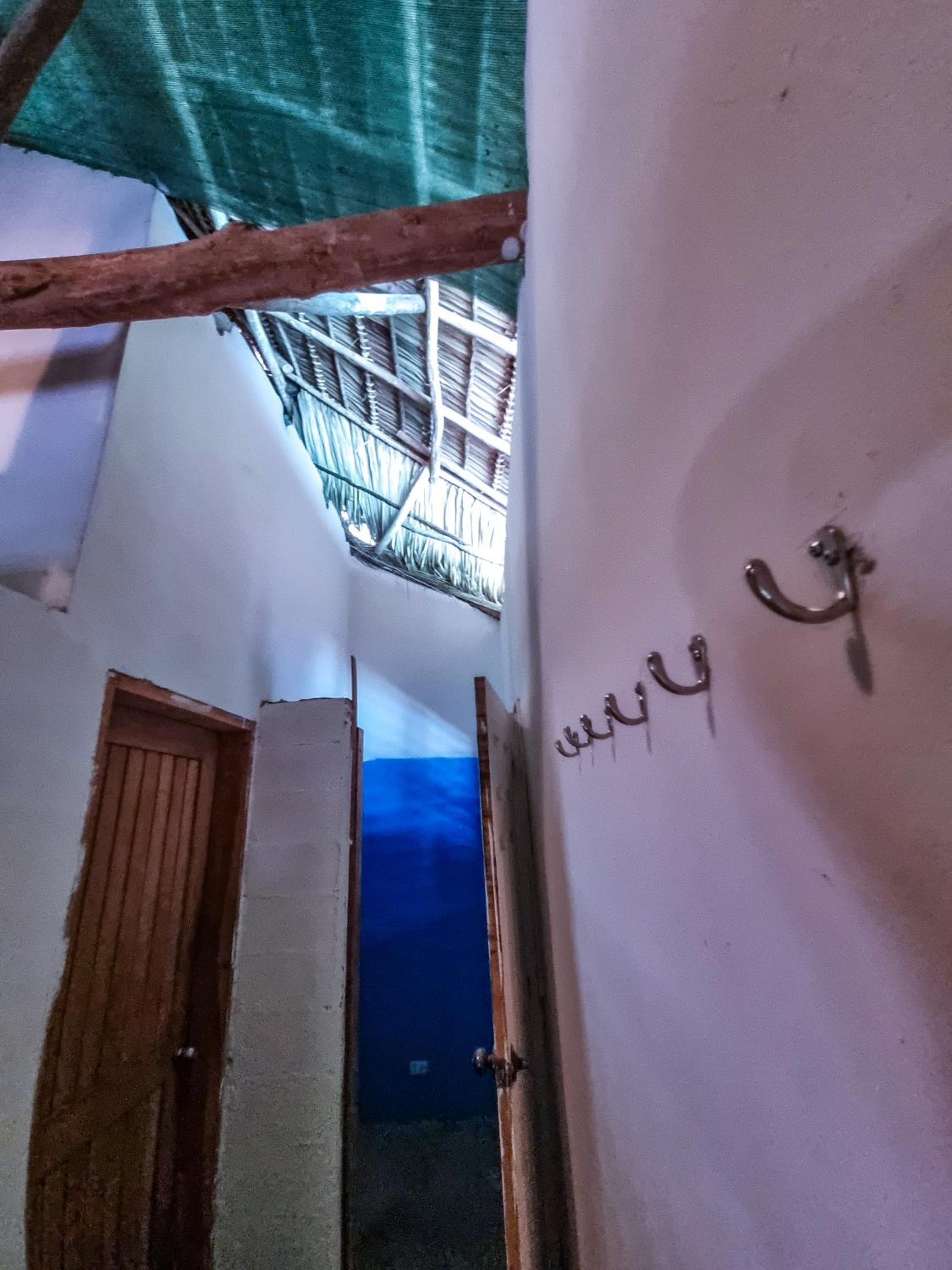 Casa de Olas - Eco Rustic Hostel