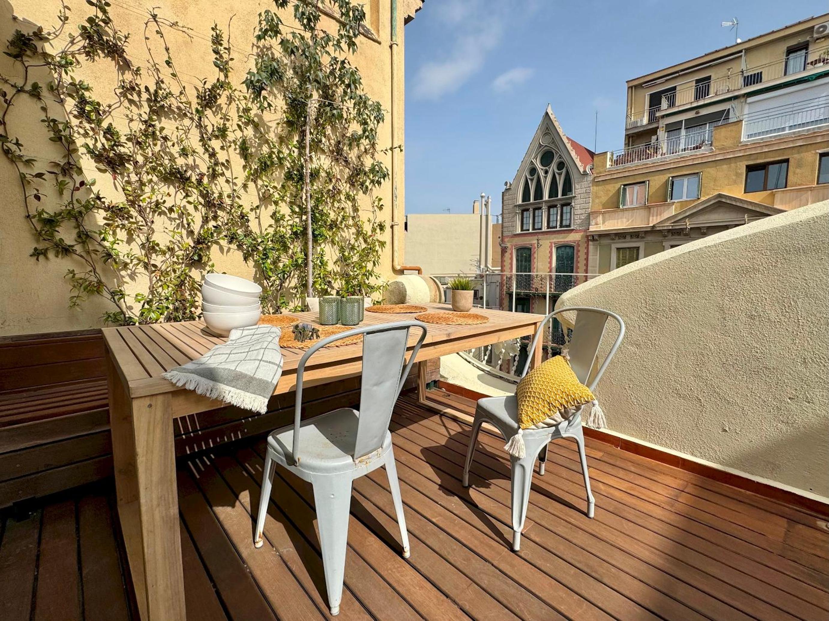 Modernist Gem Penthouse