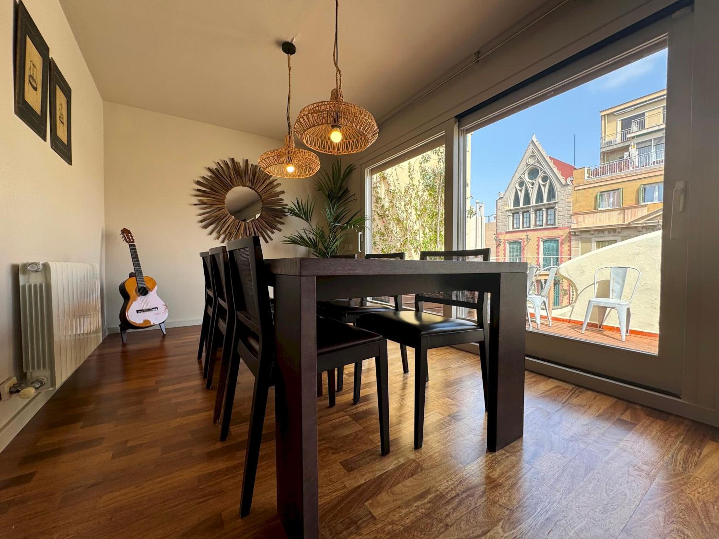 Modernist Gem Penthouse