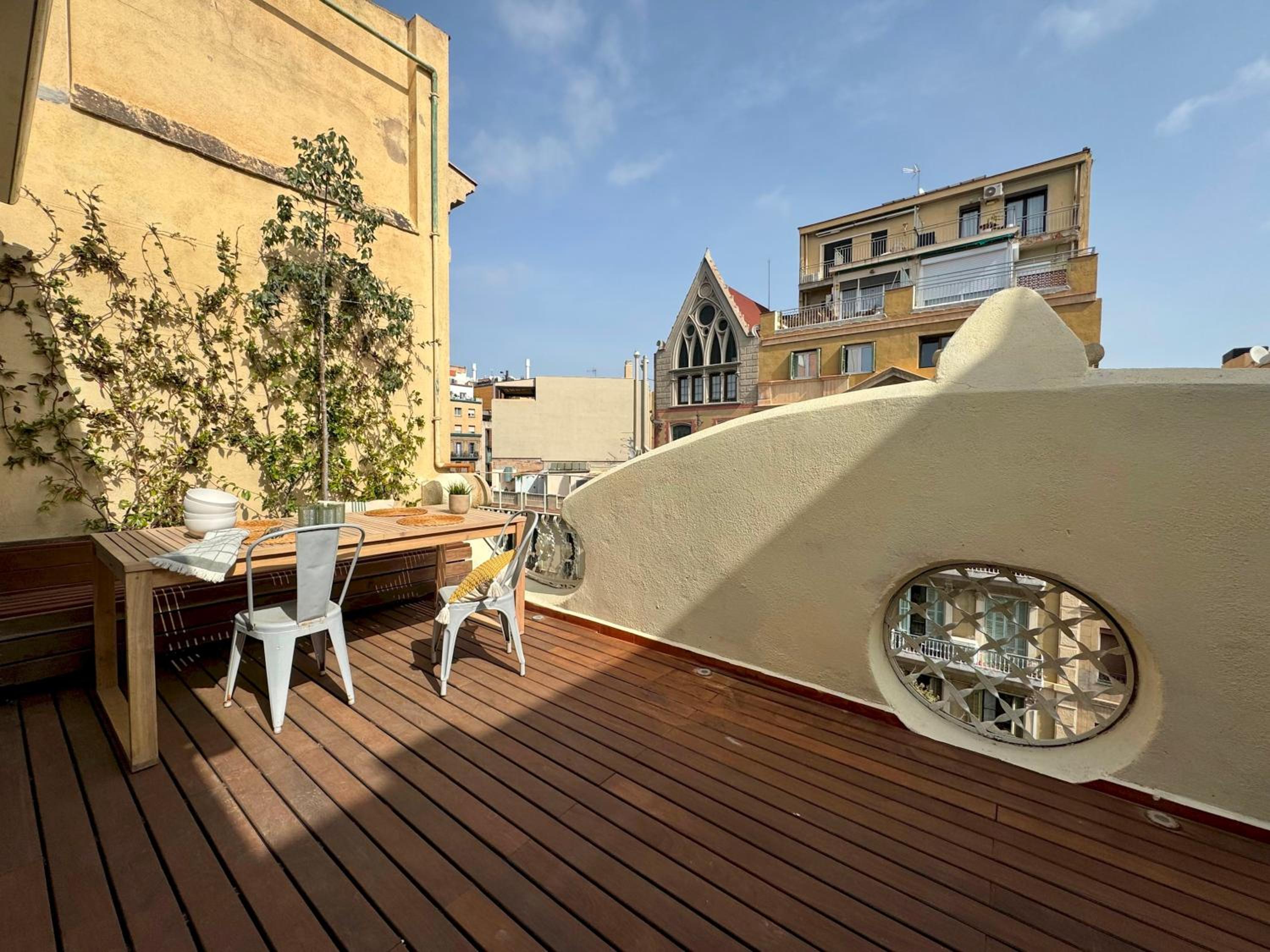 Modernist Gem Penthouse