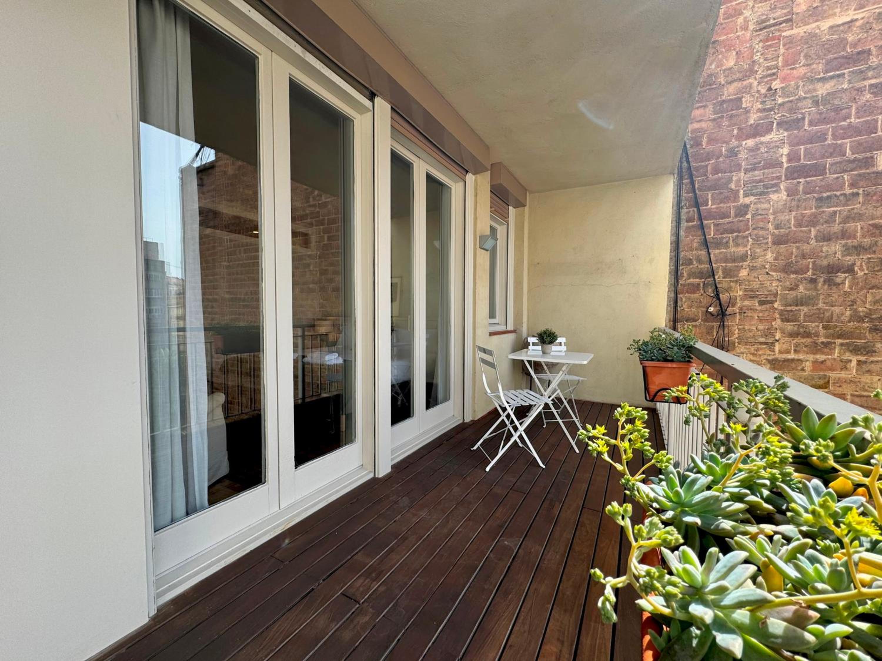 Modernist Gem Penthouse