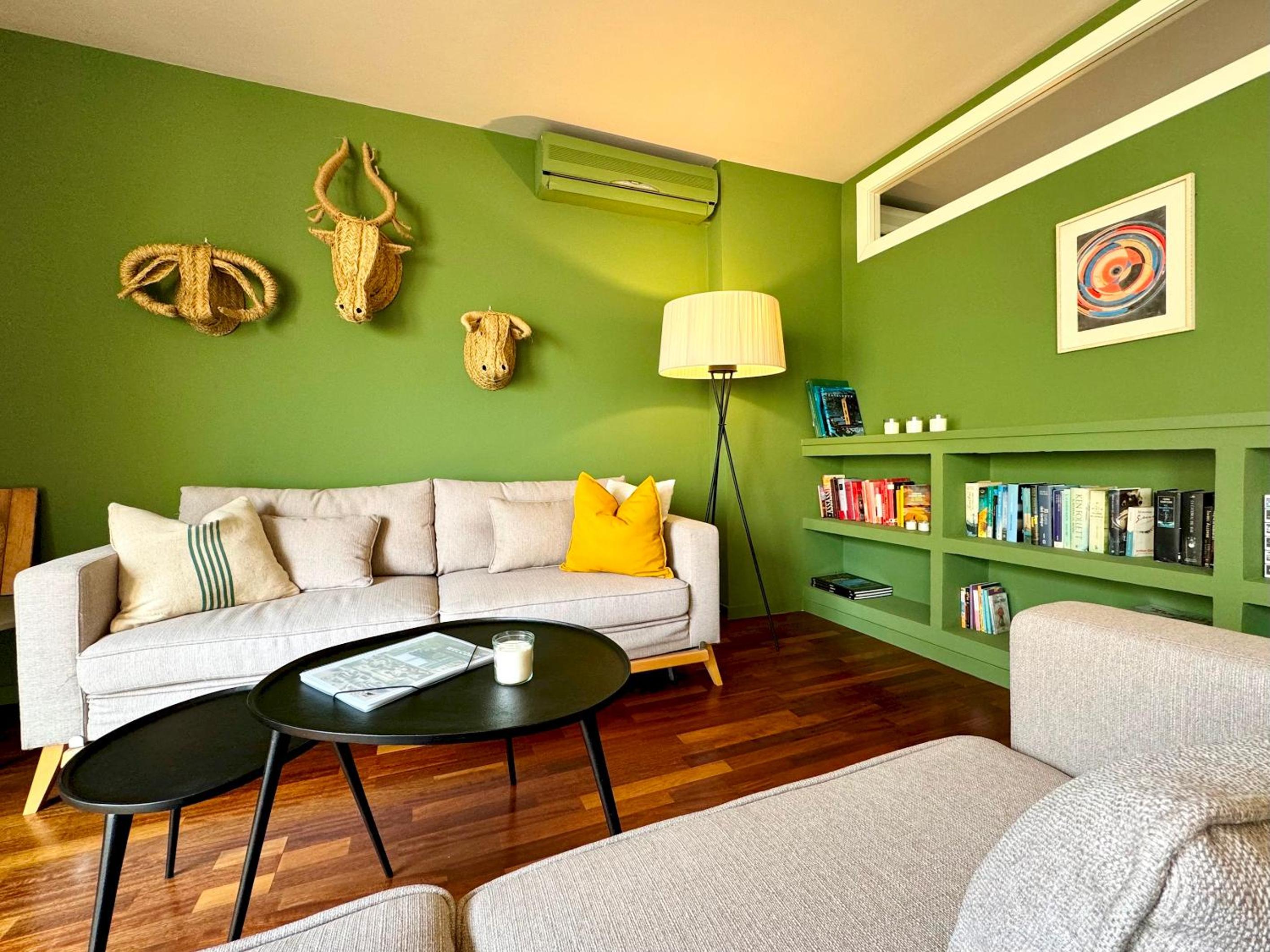 Modernist Gem Penthouse