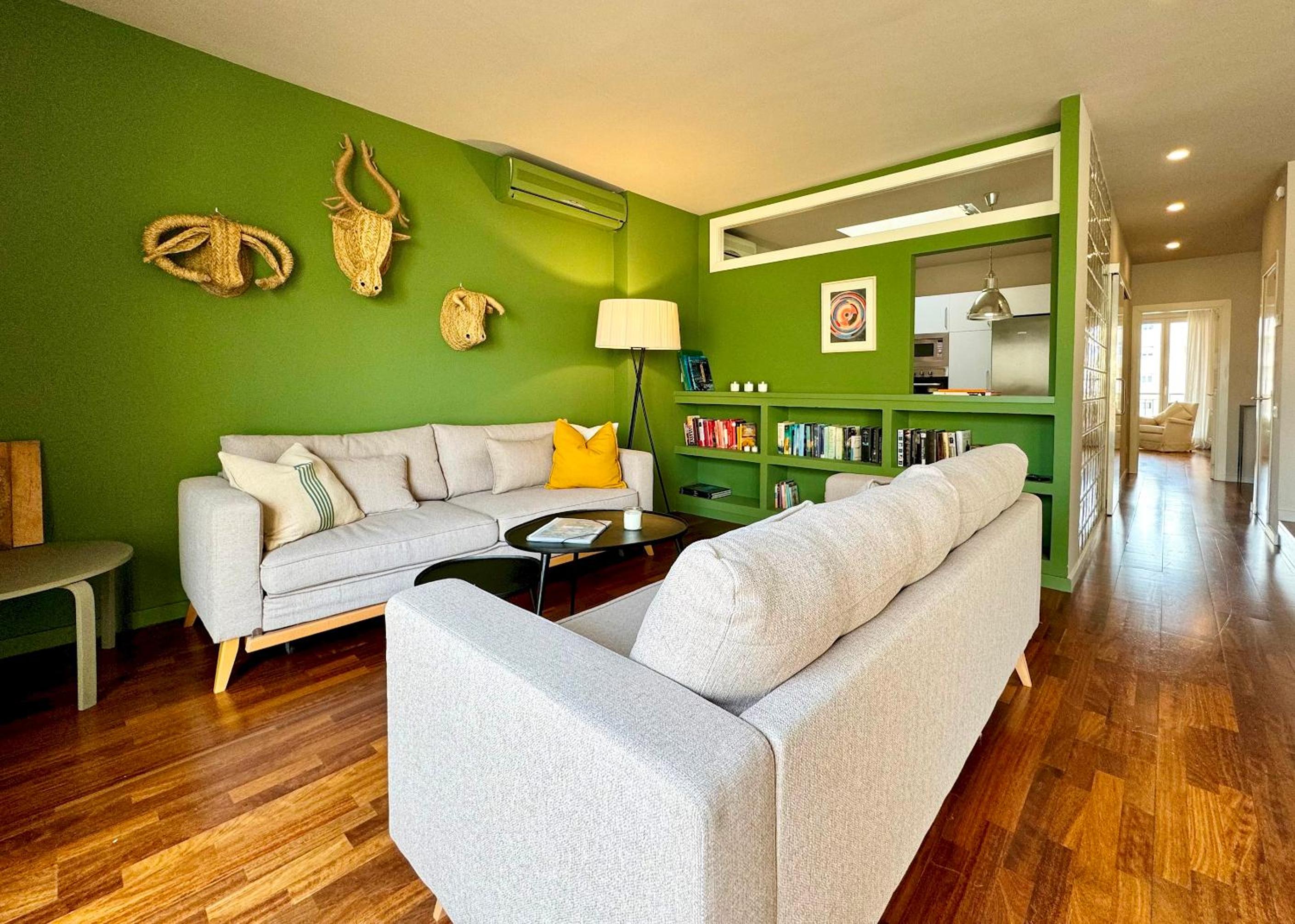 Modernist Gem Penthouse
