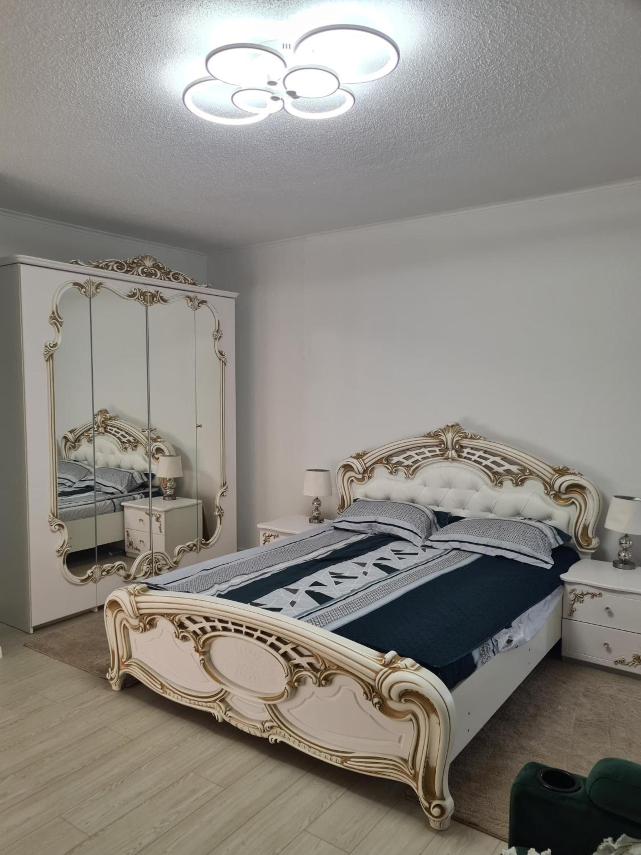 RDR Apartments