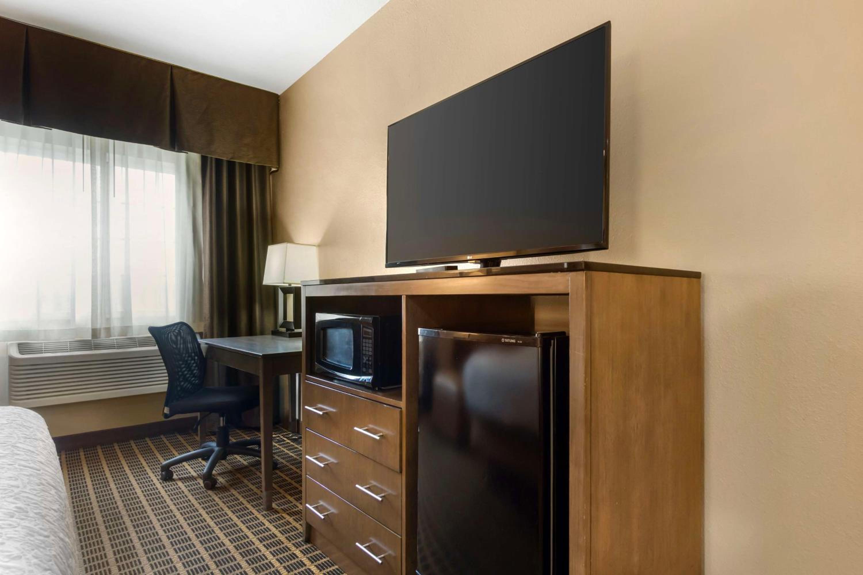 Best Western Plus Yakima Hotel