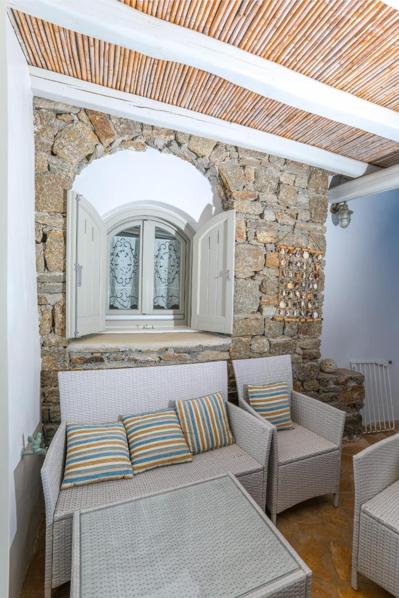 Sophisticated Mykonos Apartment | Apartment Amorino | Terrace with Private Hot Tub | Outdoor Dining Area | Kalafatis