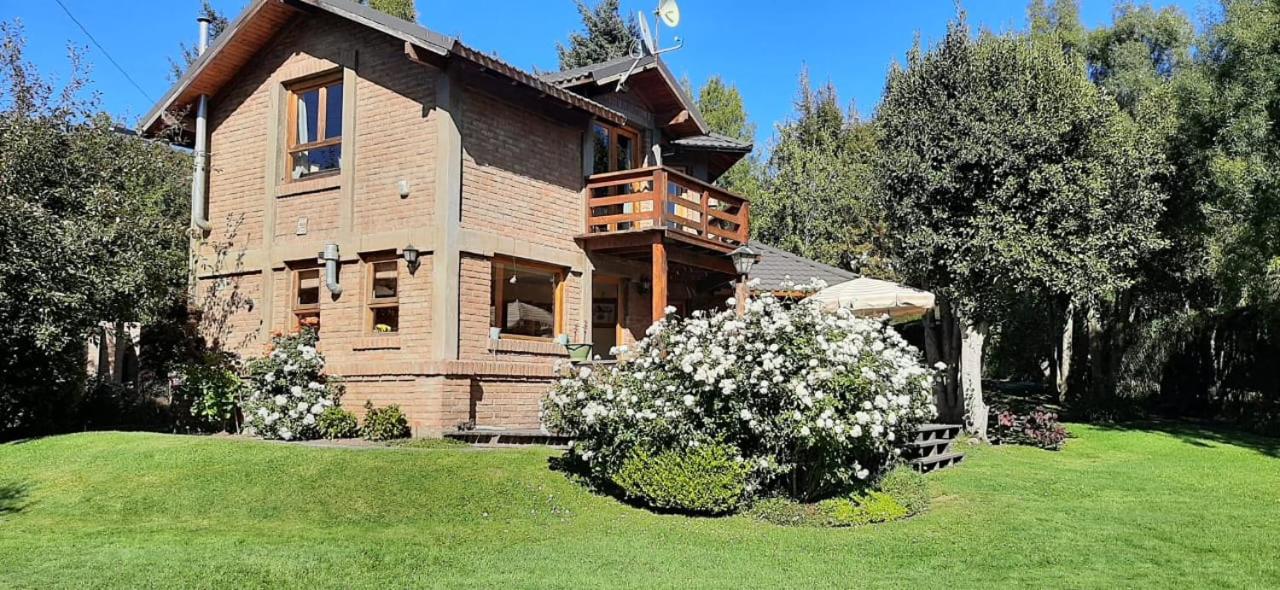 Charming House - Image 1