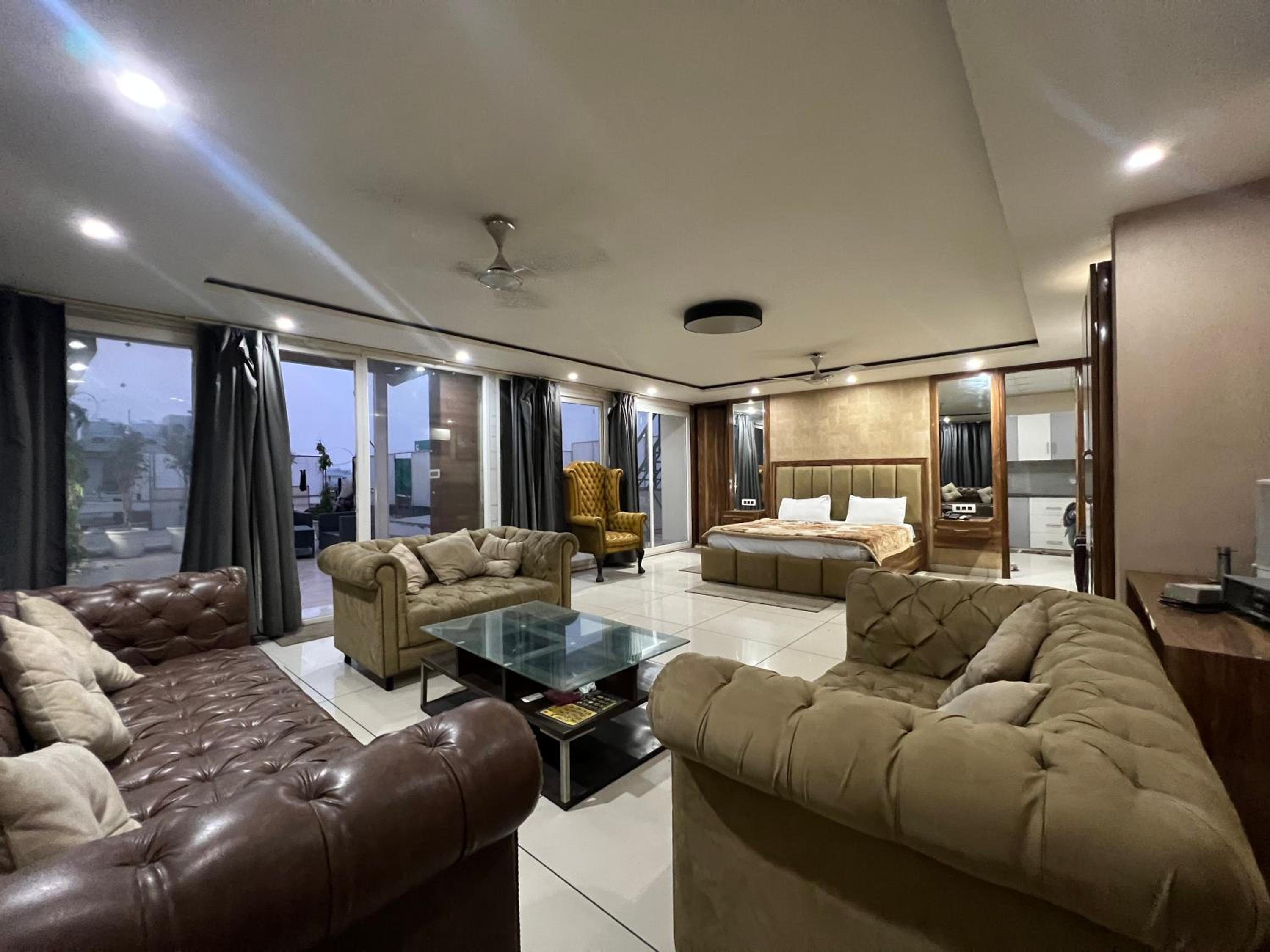 hotel room