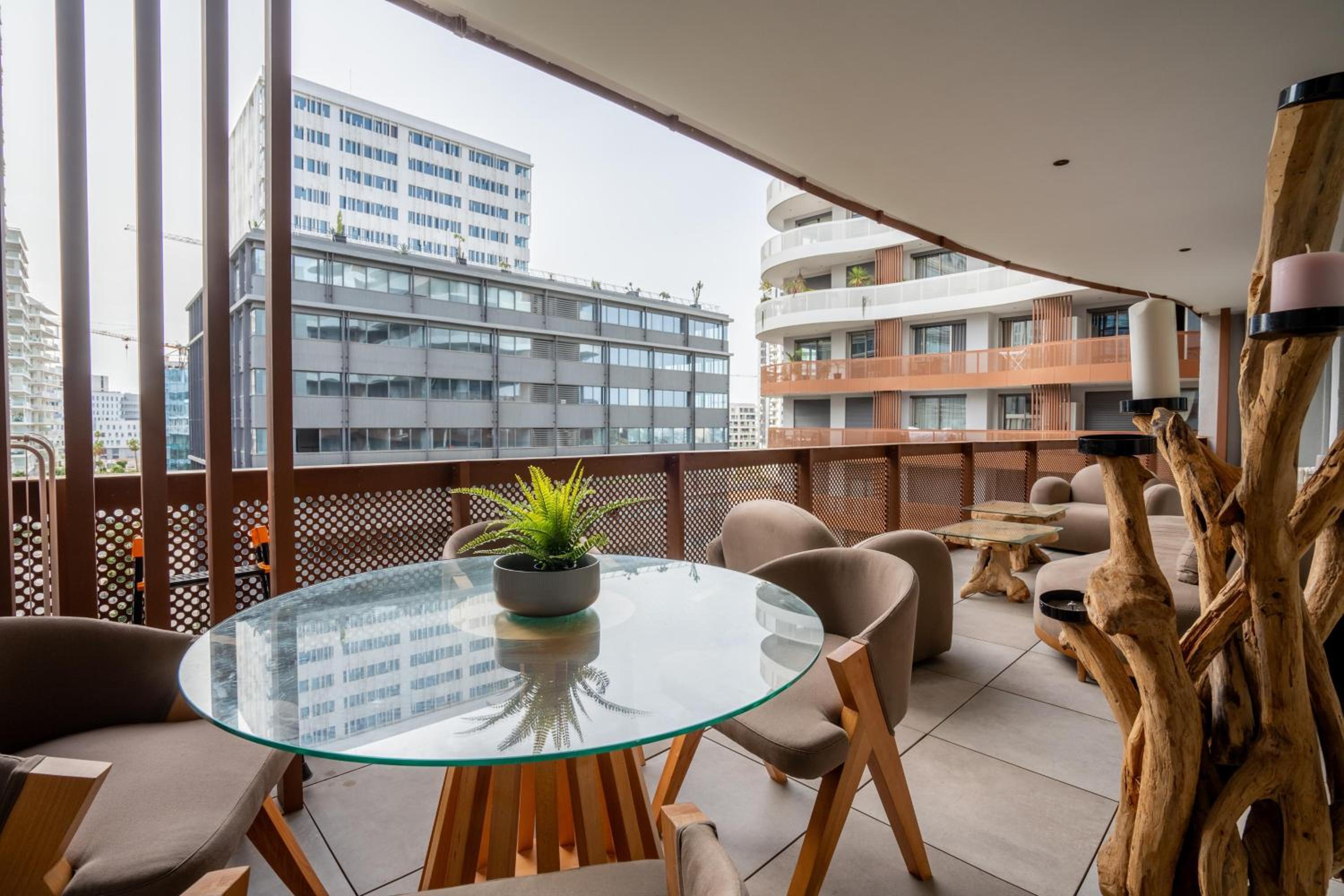 balance & terrace