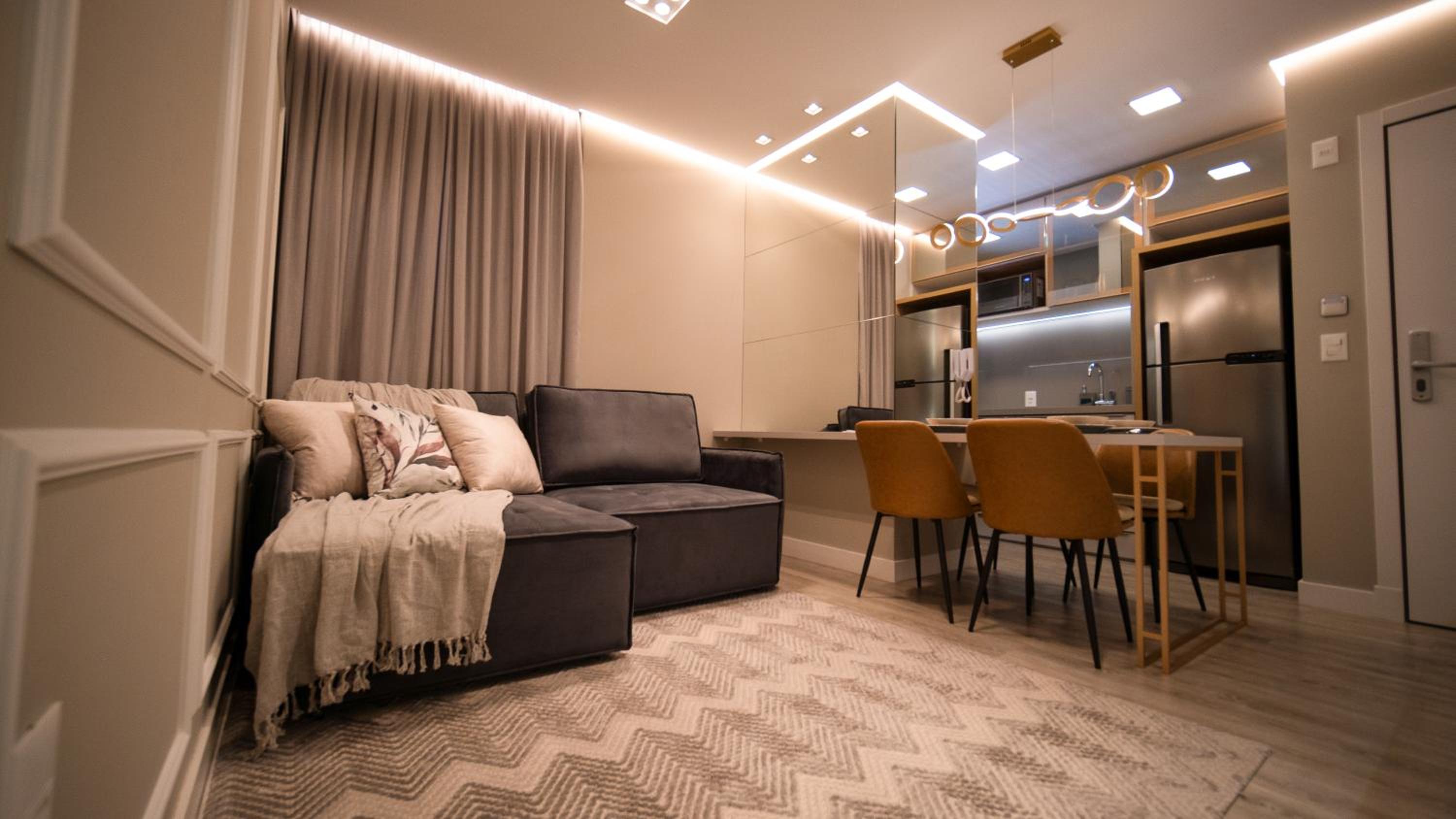 Flat no Coração de Meia Praia em Itapema