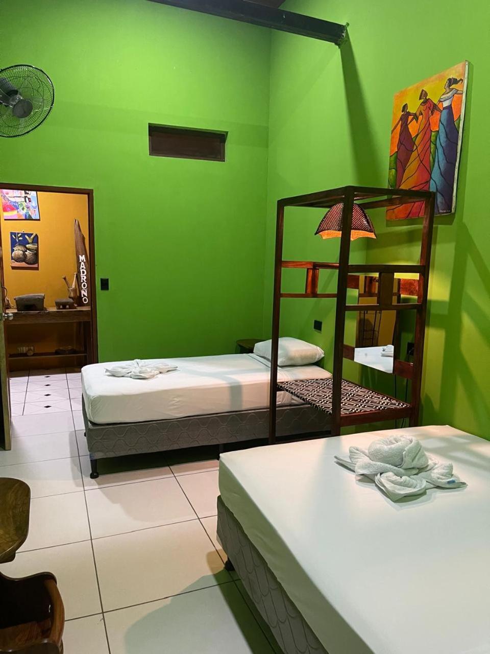 Madroño Hostel