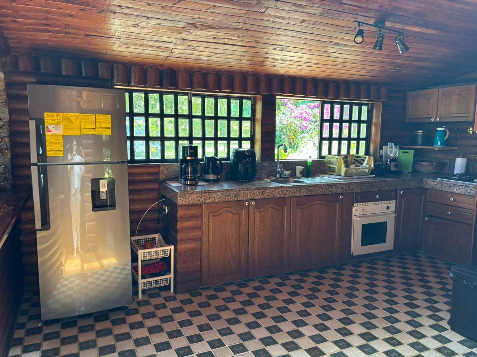 Dapa Chalet en las montañas con Jacuzzi