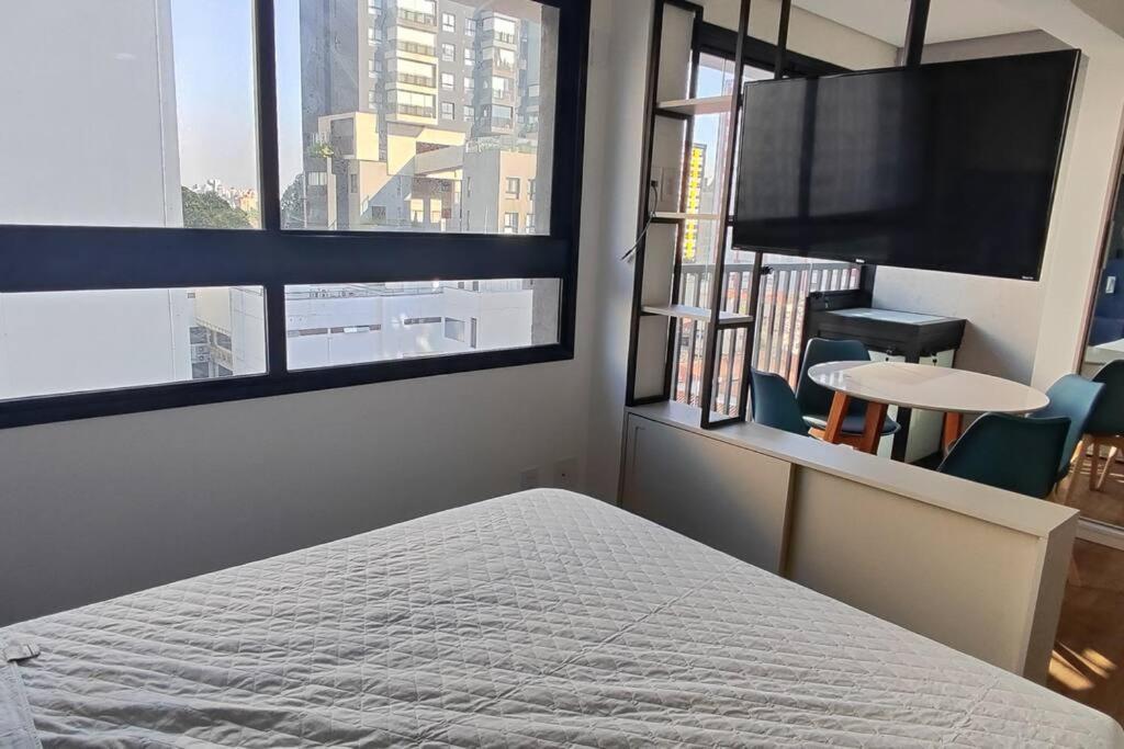 Studio moderno em Pinheiros - Alves Guimarães, Oscar Freire, Rebouças