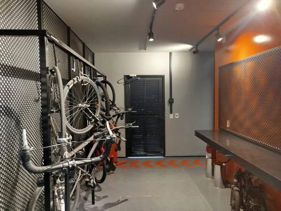Studio moderno em Pinheiros - Alves Guimarães, Oscar Freire, Rebouças