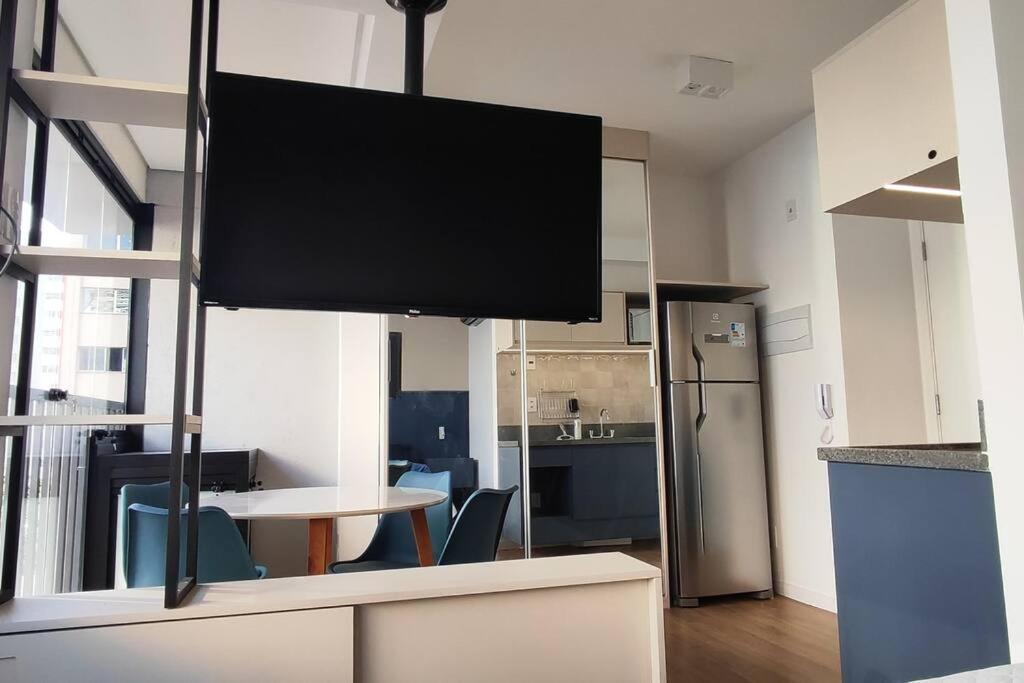 Studio moderno em Pinheiros - Alves Guimarães, Oscar Freire, Rebouças