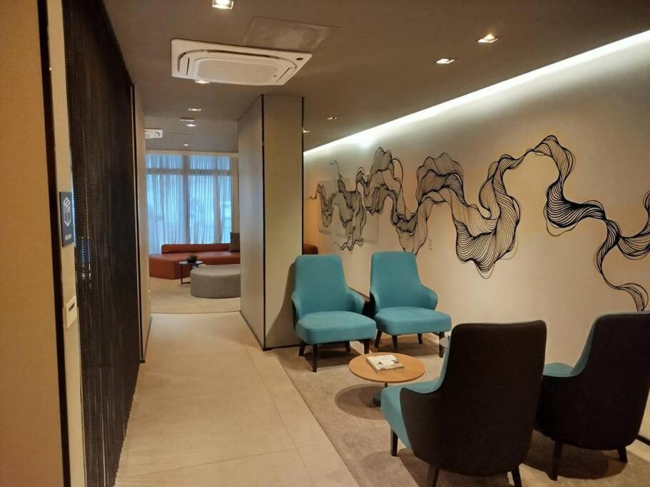 Studio moderno em Pinheiros - Alves Guimarães, Oscar Freire, Rebouças
