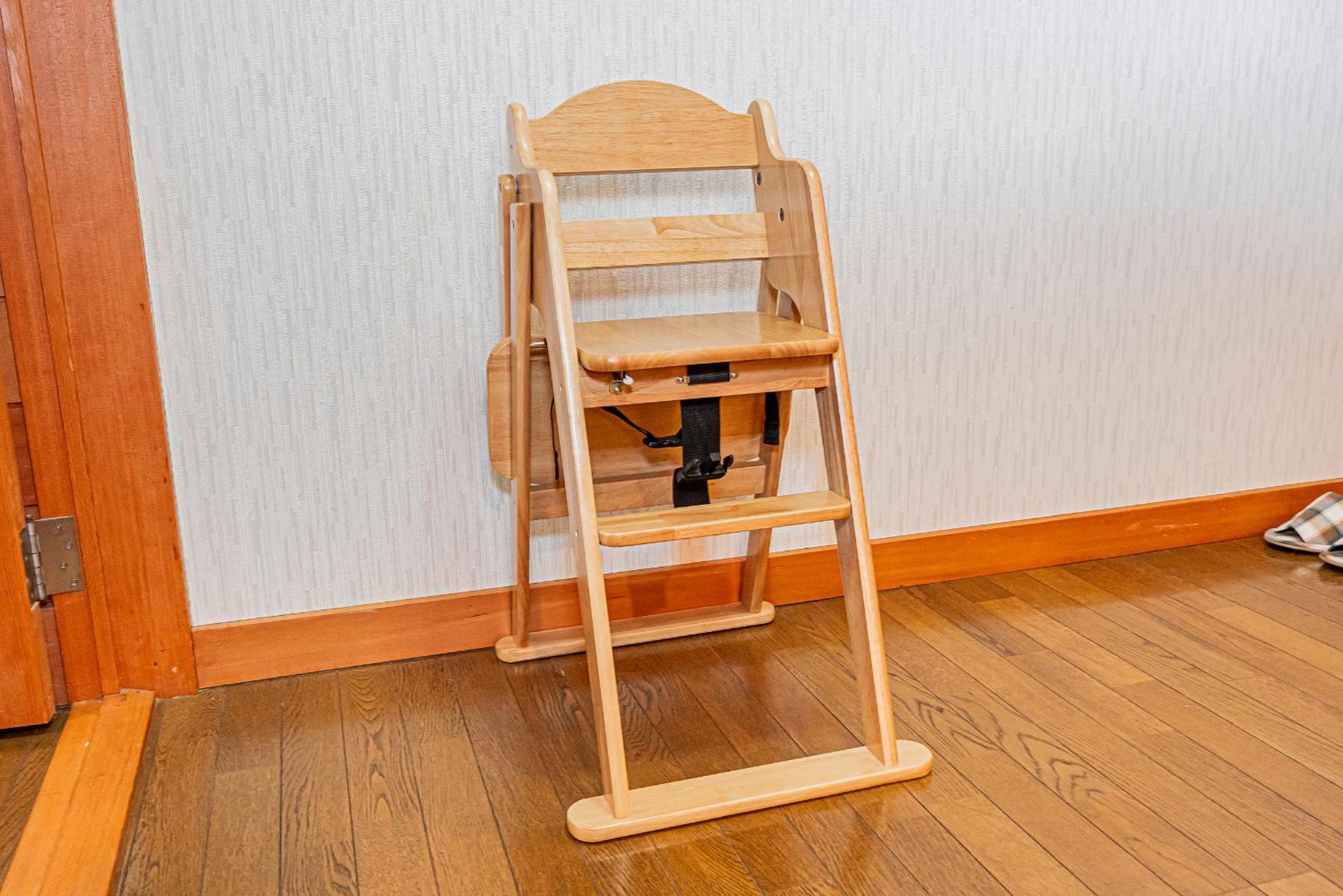 JoYSOUNDカラオケBBQや麻雀セット完備断崖の上に建てられた大型貸別荘