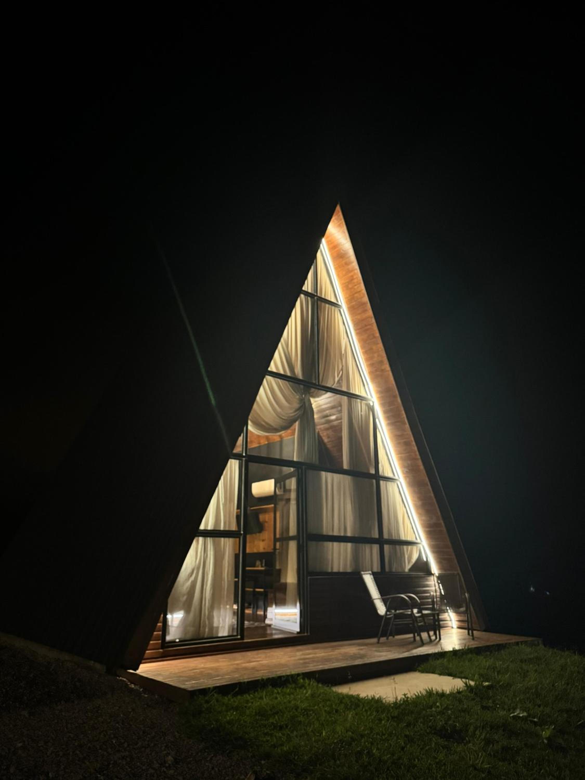 Hotel Cabanas Colina Do Sol - Image 1