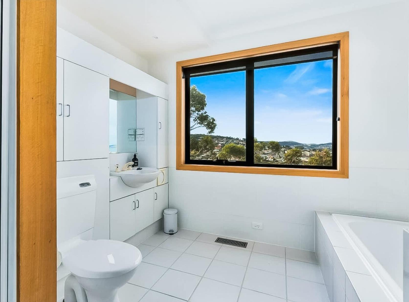 Leura Bayview Retreat - close to CBD&Air port