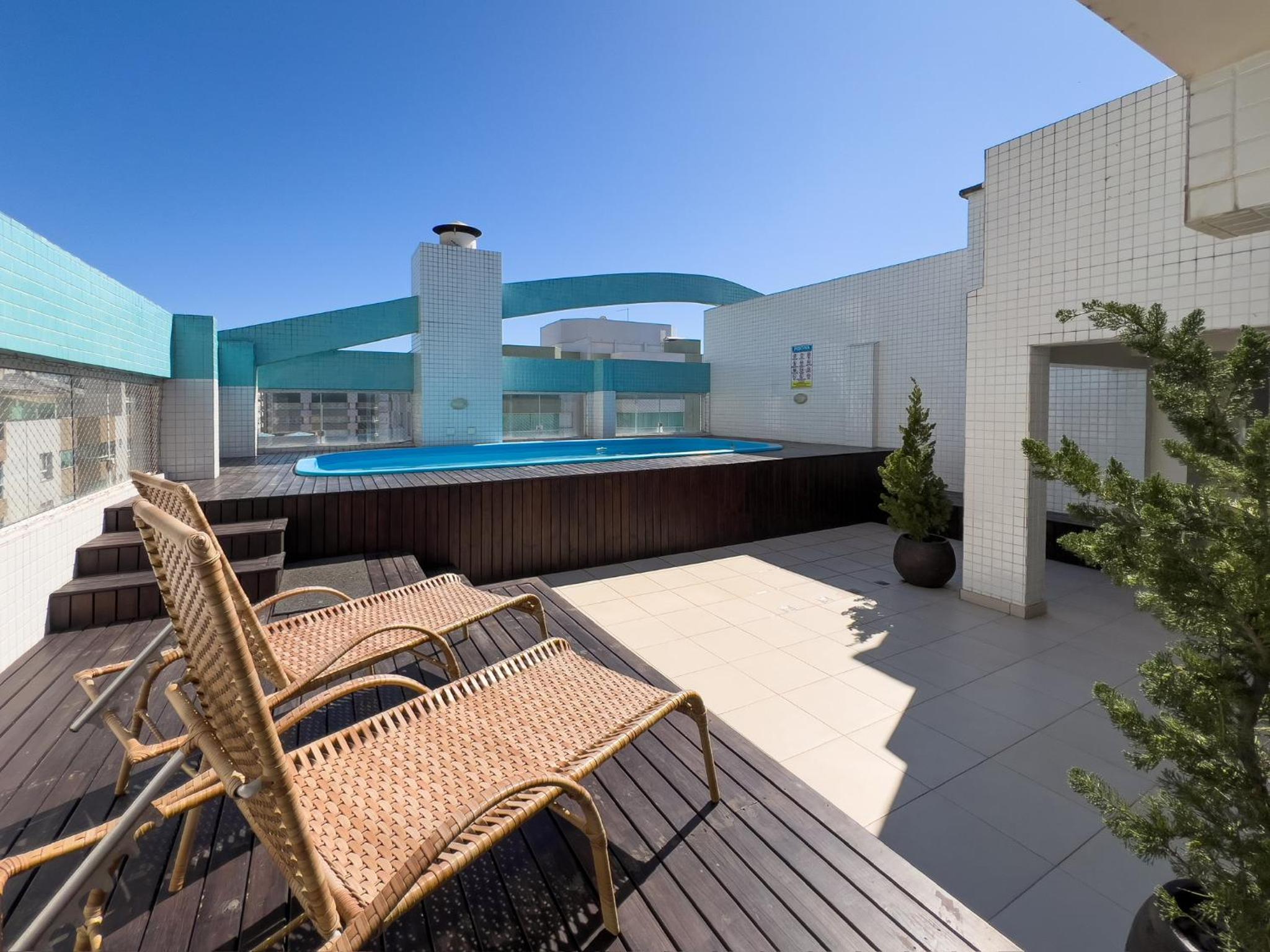 Piscina, churrasqueira, garagem, sauna e academia!