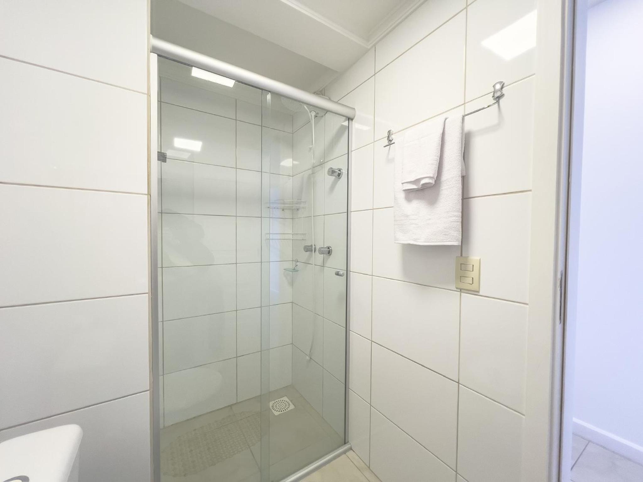 Piscina, churrasqueira, garagem, sauna e academia!