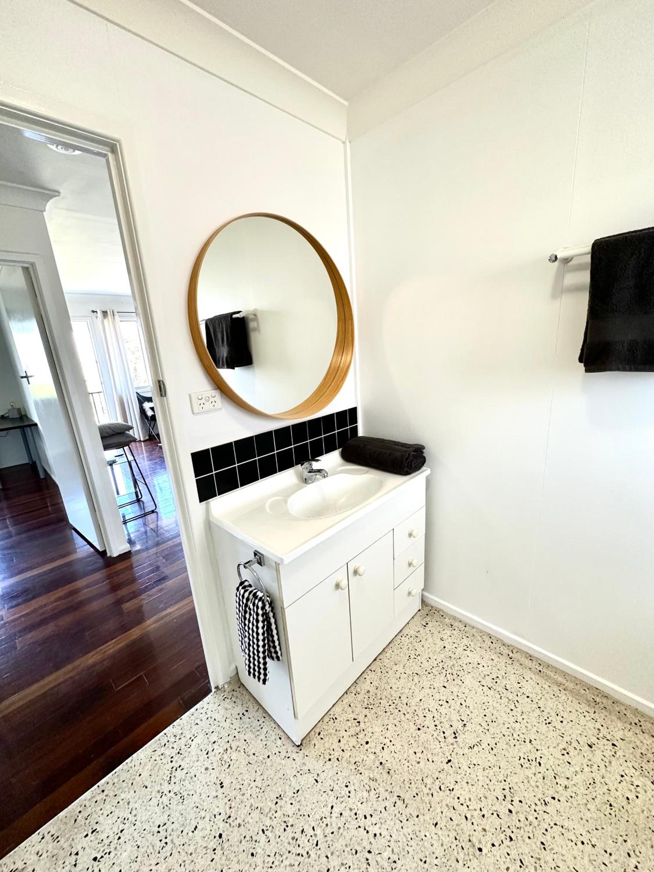 Balmoral 2bed City Fringe Entire Apartment