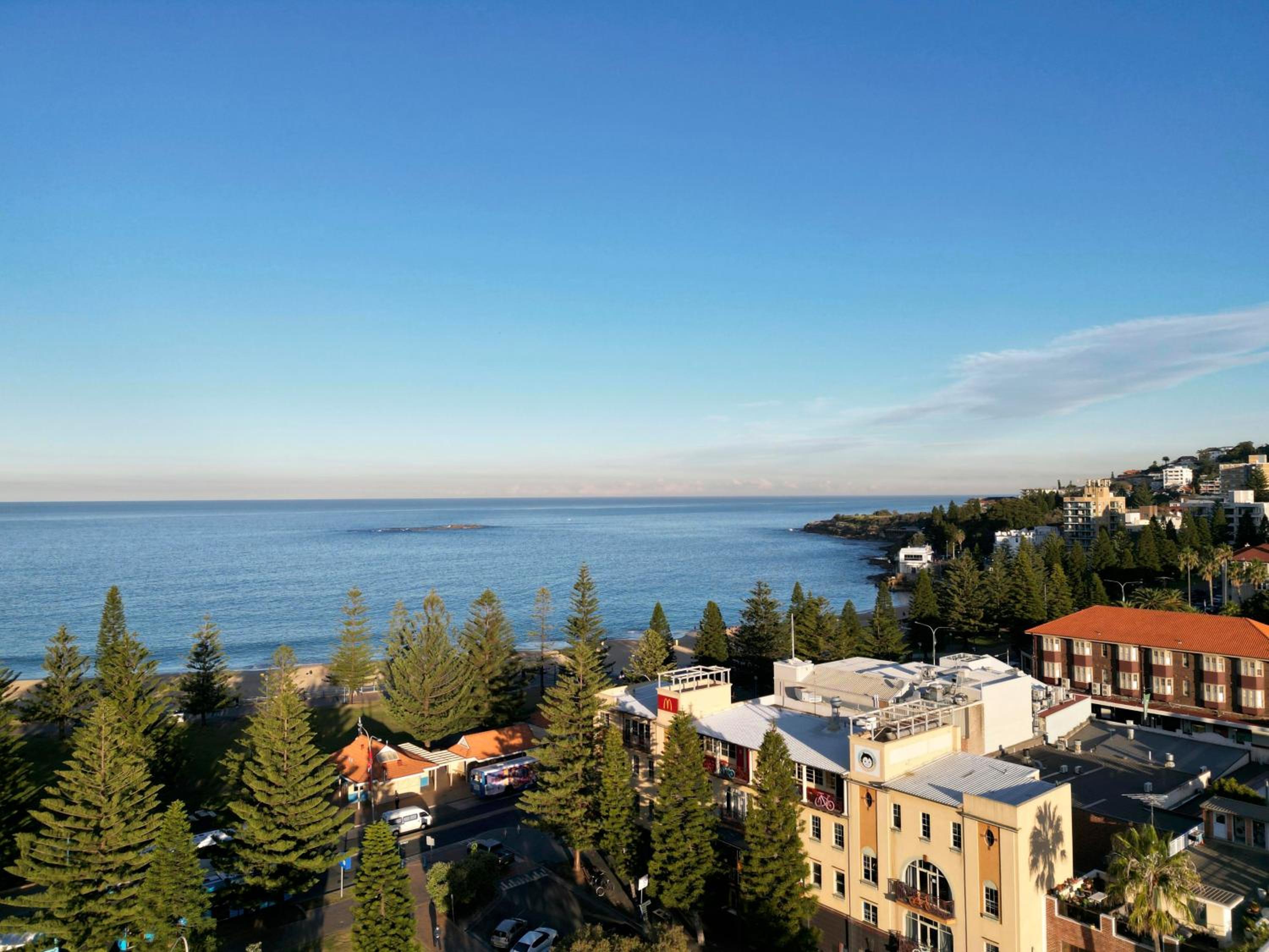 Mad Monkey Hostel Coogee Beach