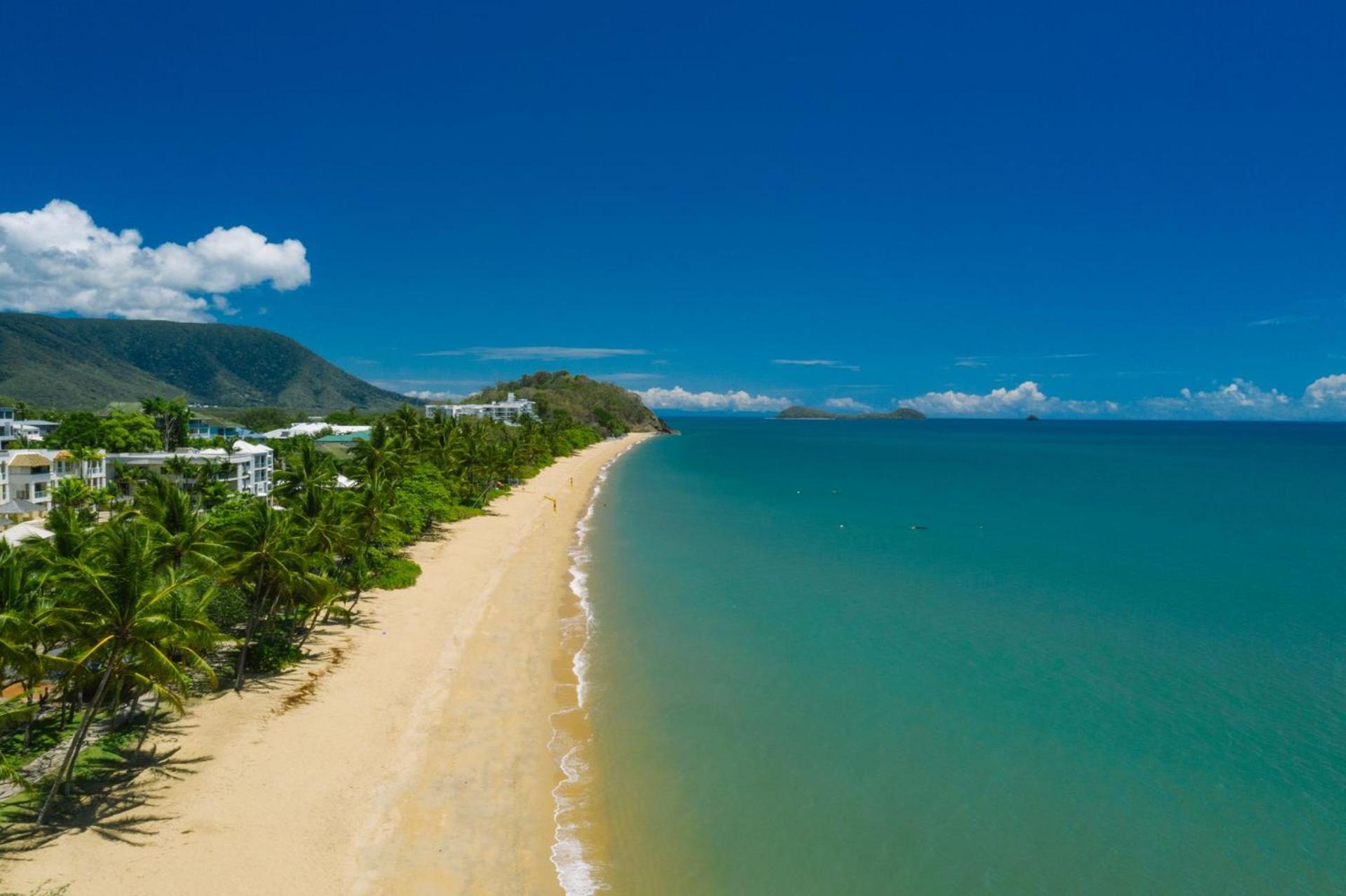 Belle Escapes Sea La Vie 100 meters to Beach