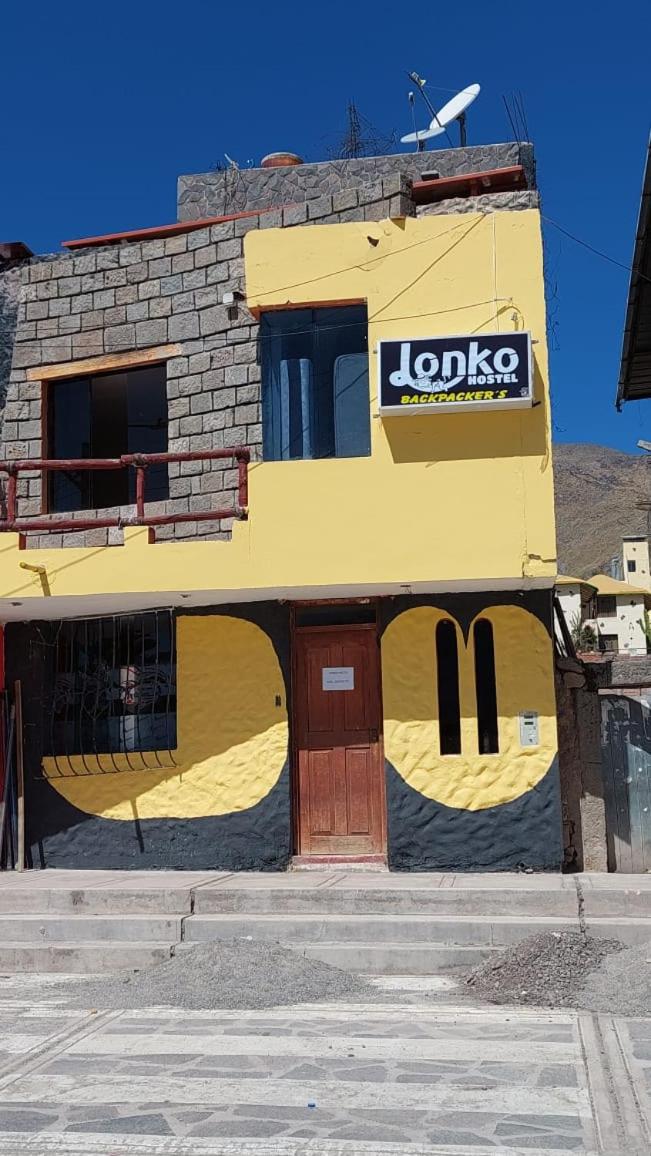 Cabanaconde Backpackers - Plaza de Armas view 4
