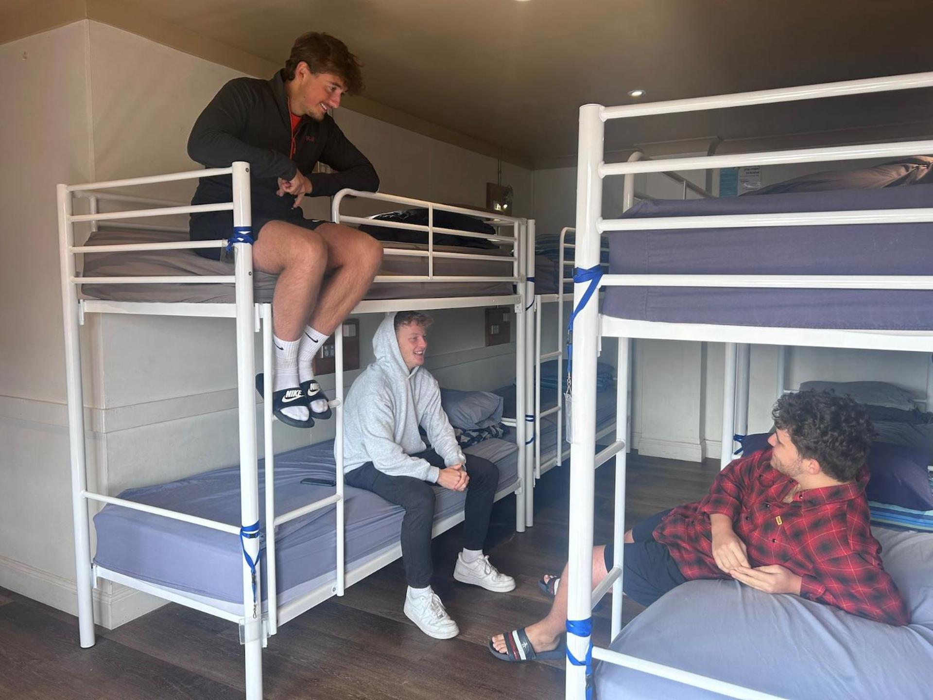 Mad Monkey Hostel Coogee Beach