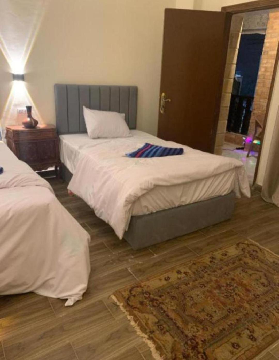 MK pyramid inn
