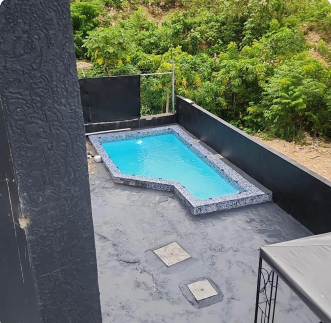 Apartment In Falmouth