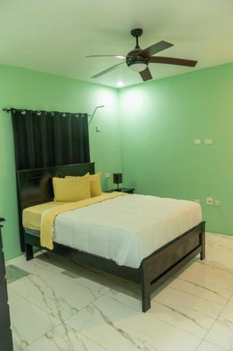 Apartment In Falmouth