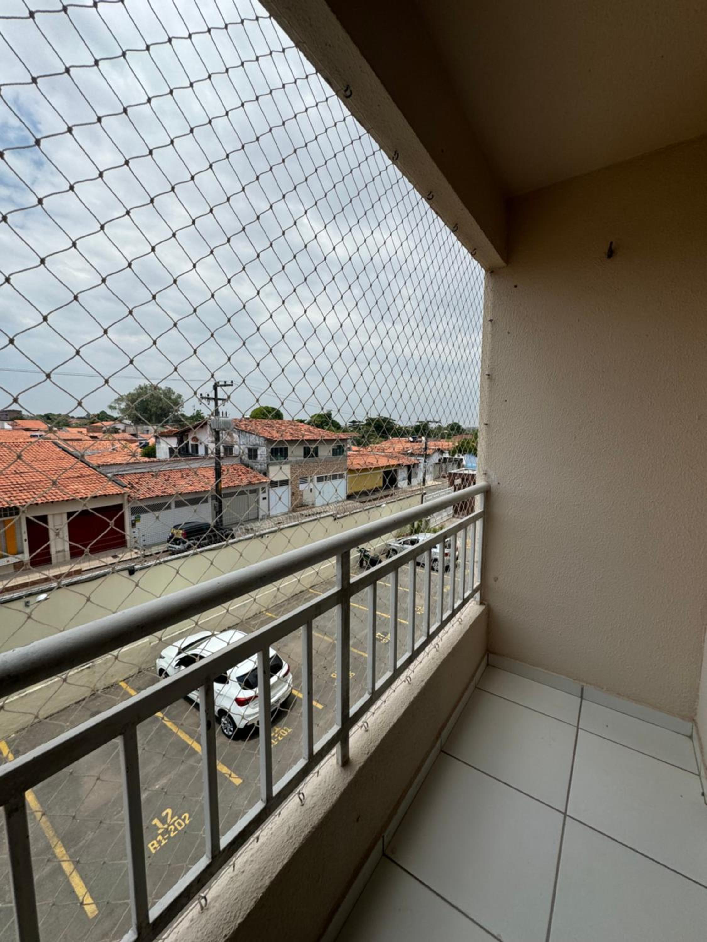 Apto com elevador, muito ventilado e aconchegante