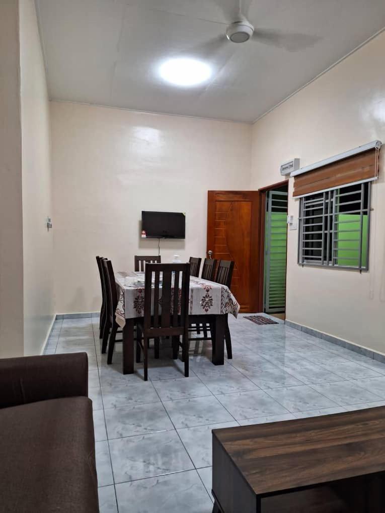 D'Bilal Zainal Homestay !Free Wifi, Free Netflix! photo 2