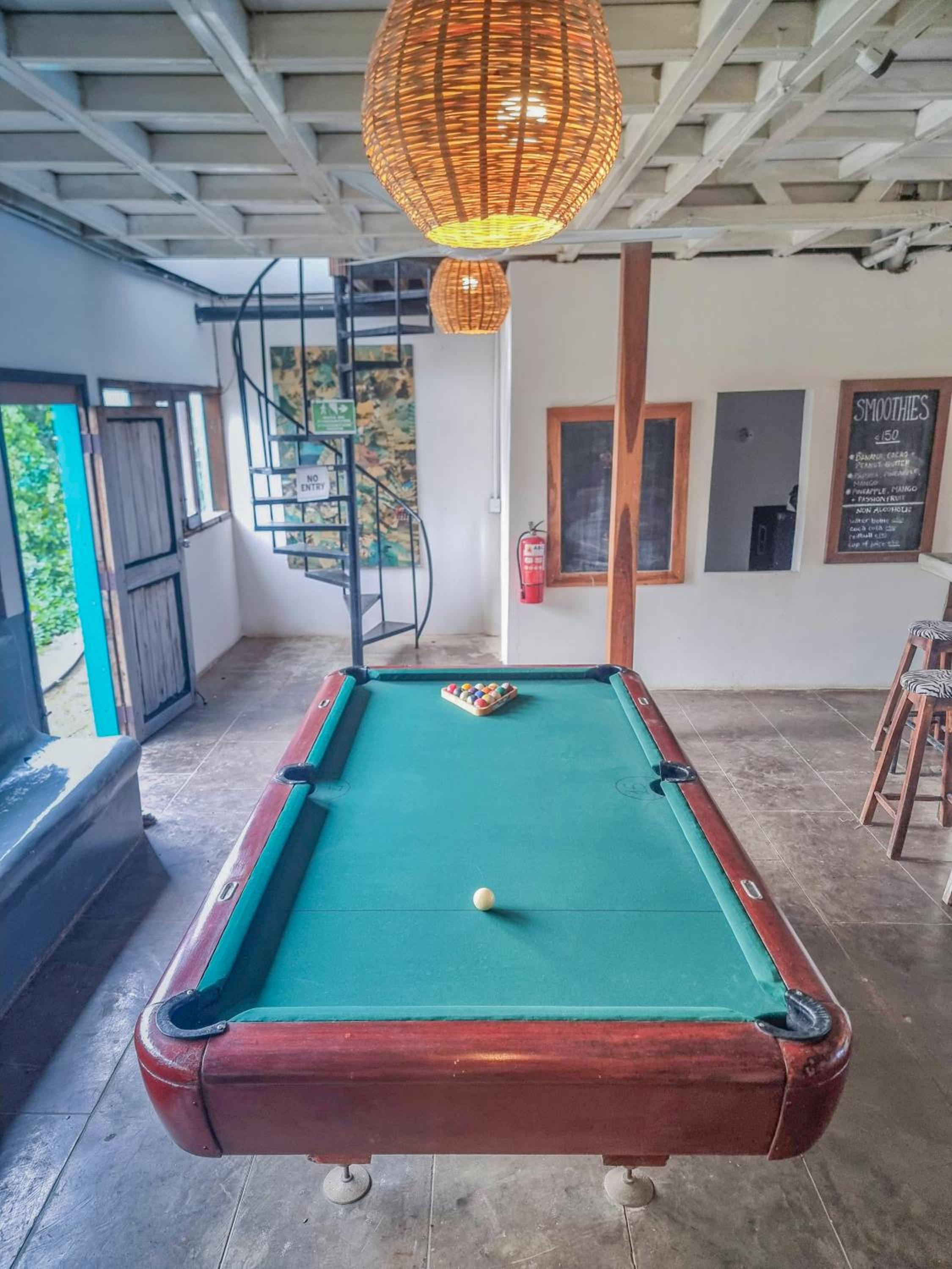 Casa de Olas - Eco Rustic Hostel