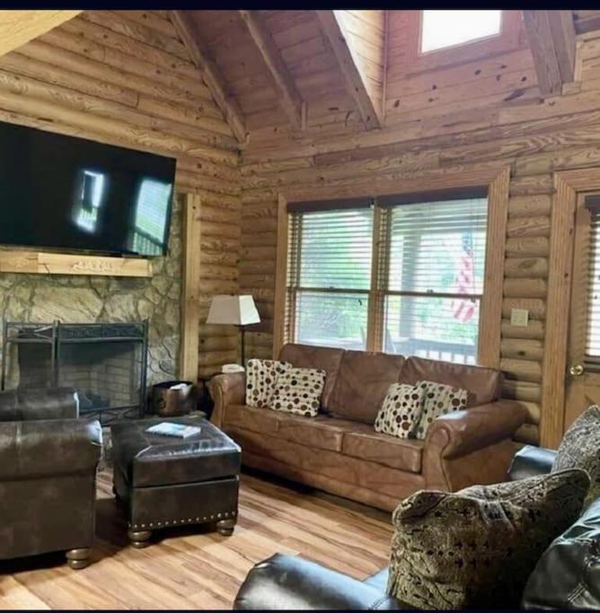 Rustic Black Bear Cabin view 5