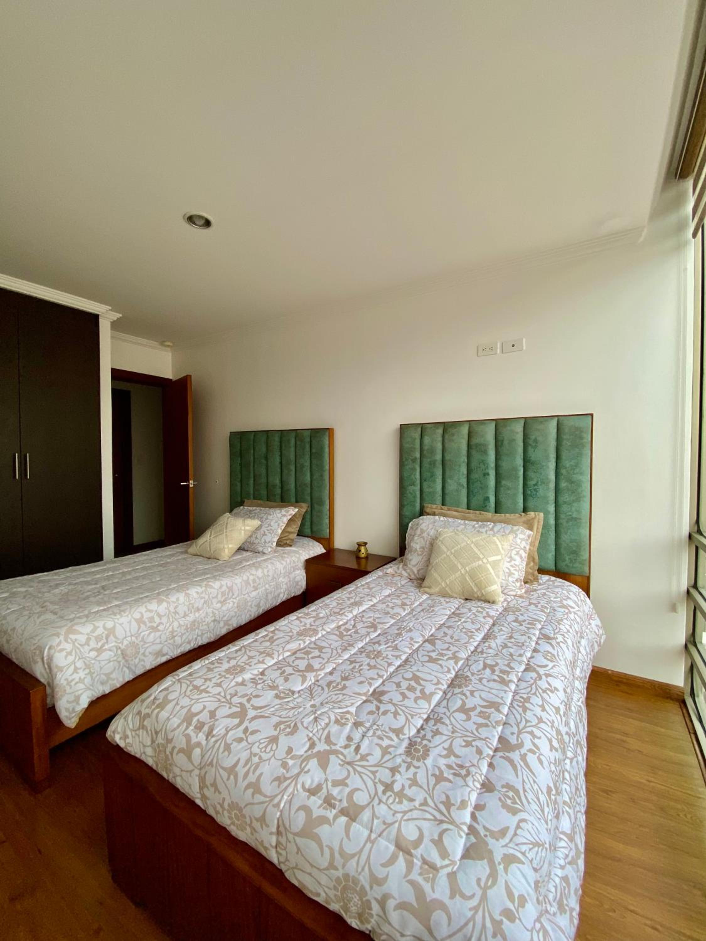 Departamento de Lujo, Cuenca, Adrianashome