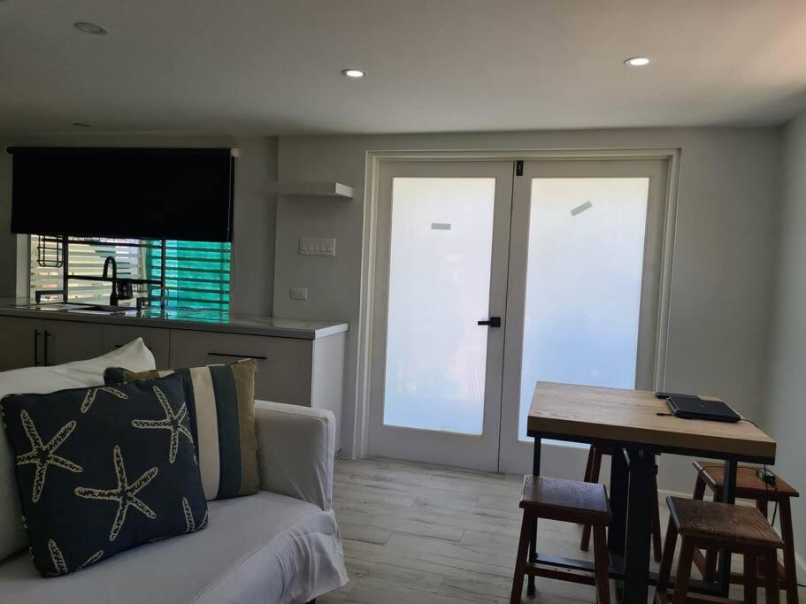 4 Baths, Special Offer! Groups, Family-12 mins to Holetown