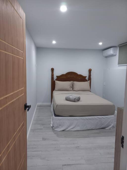 4 Baths, Special Offer! Groups, Family-12 mins to Holetown