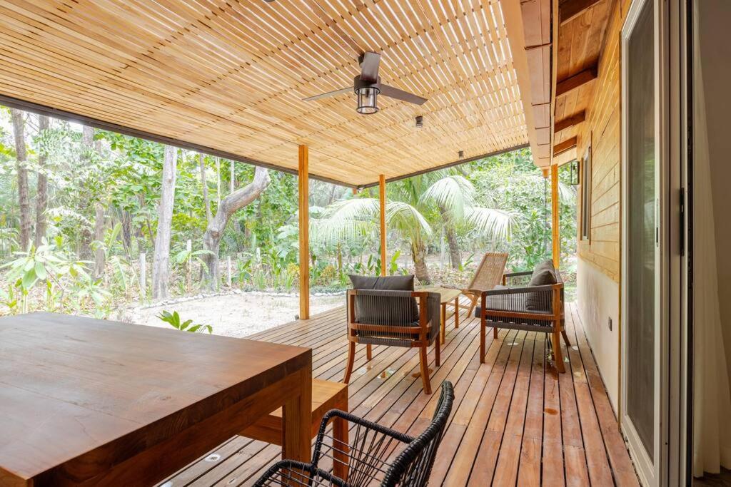 Casa PlayaAzul, walk to the beach, 3 rooms