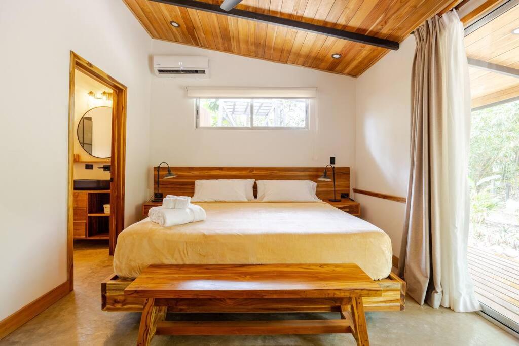 Casa PlayaAzul, walk to the beach, 3 rooms