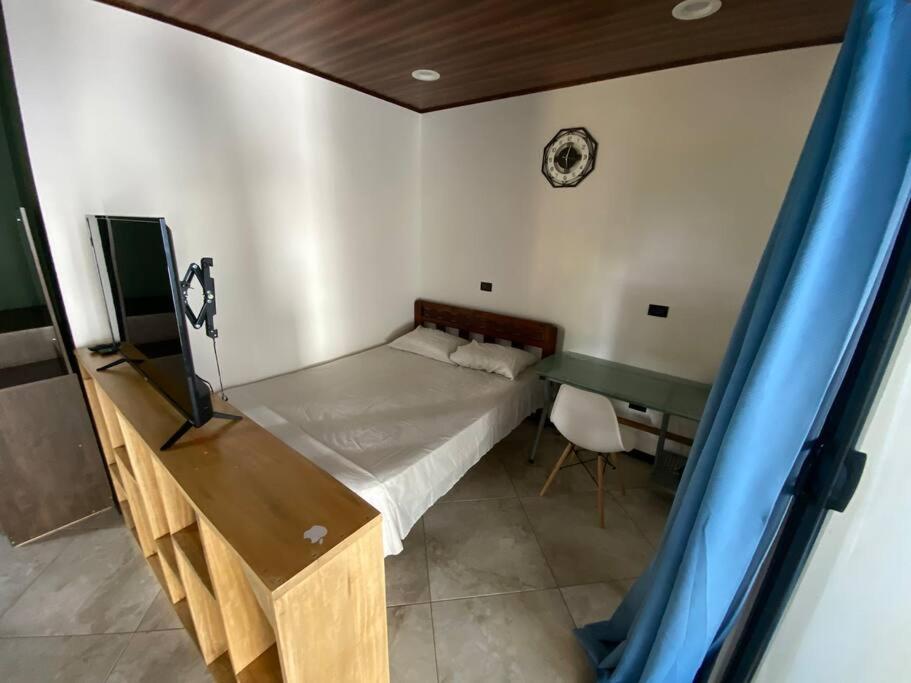 Fortuna Jungle & River Retreat - Private pool, River and Wifi in the forest - Secluded, peaceful, truly UNIQUE! A GEM! Book Now!