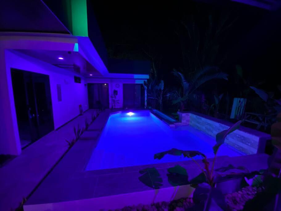 Fortuna Jungle & River Retreat - Private pool, River and Wifi in the forest - Secluded, peaceful, truly UNIQUE! A GEM! Book Now!