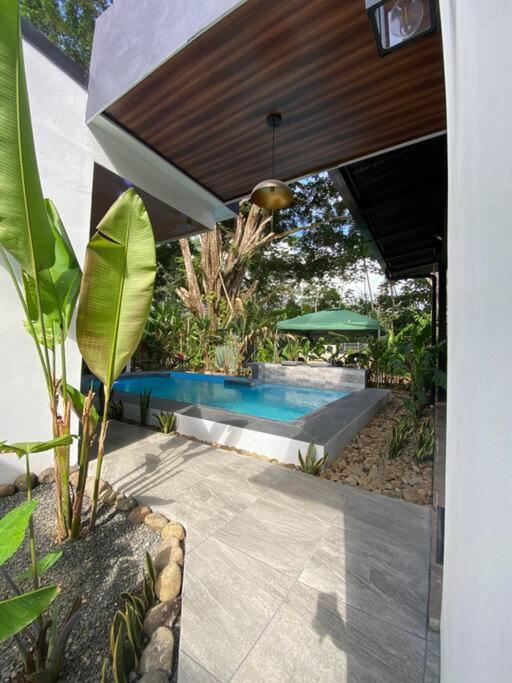 Fortuna Jungle & River Retreat - Private pool, River and Wifi in the forest - Secluded, peaceful, truly UNIQUE! A GEM! Book Now!