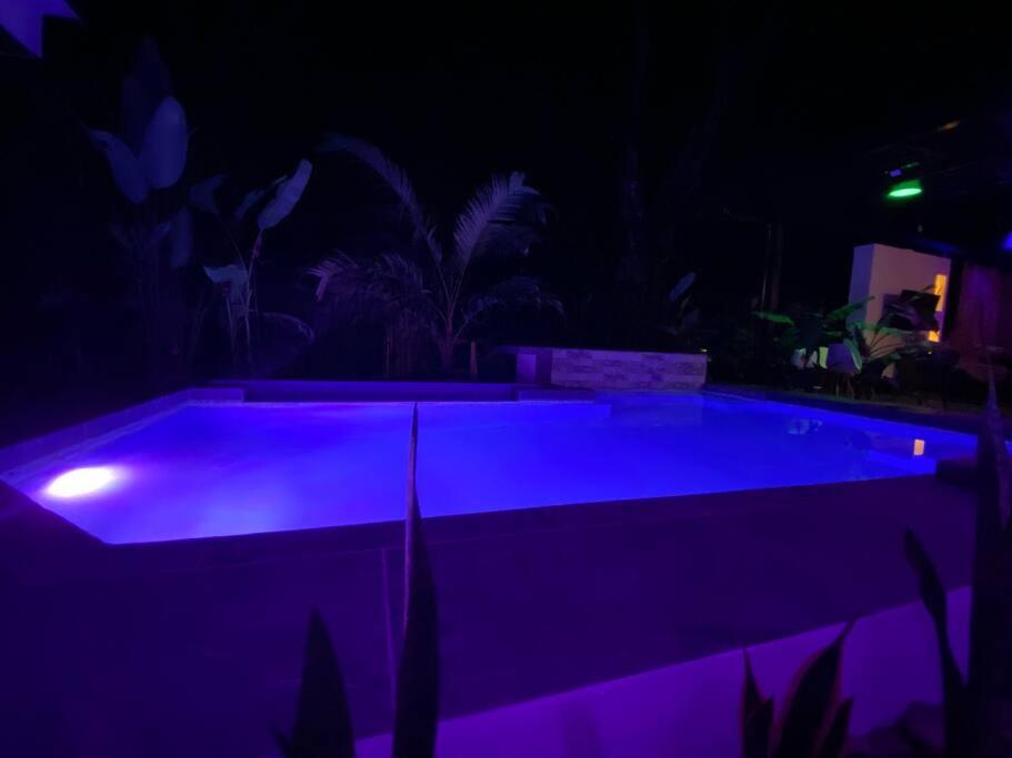 Fortuna Jungle & River Retreat - Private pool, River and Wifi in the forest - Secluded, peaceful, truly UNIQUE! A GEM! Book Now!