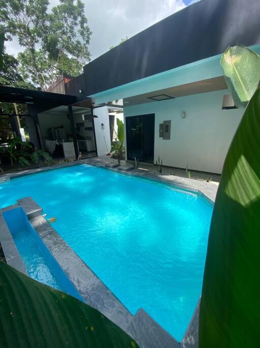Fortuna Jungle & River Retreat - Private pool, River and Wifi in the forest - Secluded, peaceful, truly UNIQUE! A GEM! Book Now!