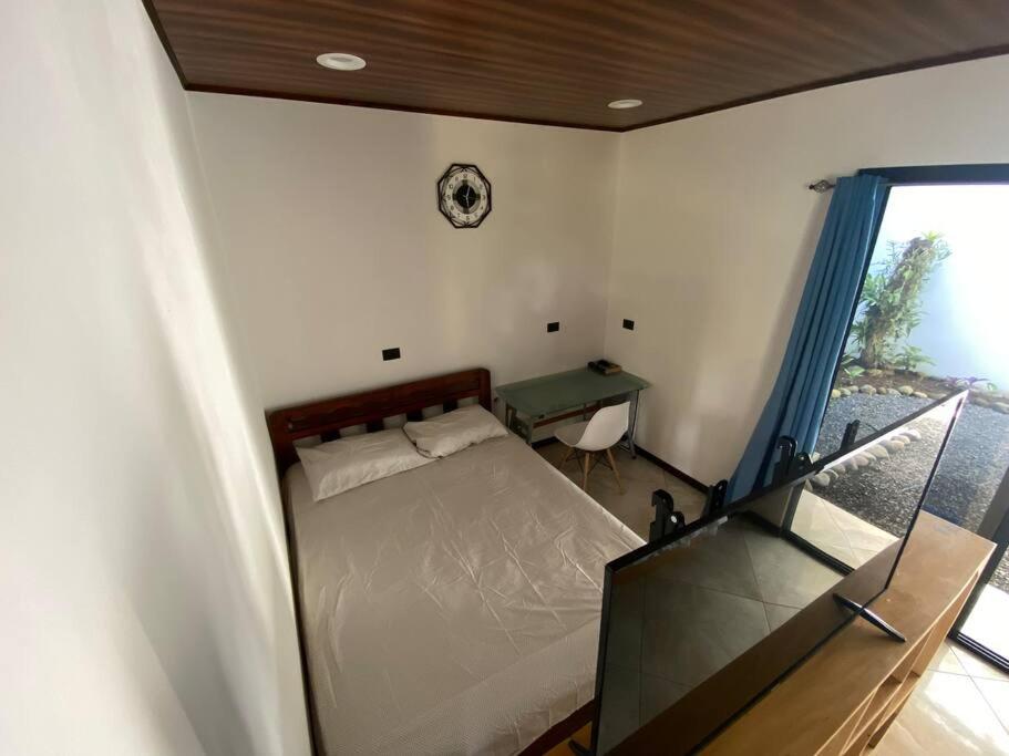 Fortuna Jungle & River Retreat - Private pool, River and Wifi in the forest - Secluded, peaceful, truly UNIQUE! A GEM! Book Now!